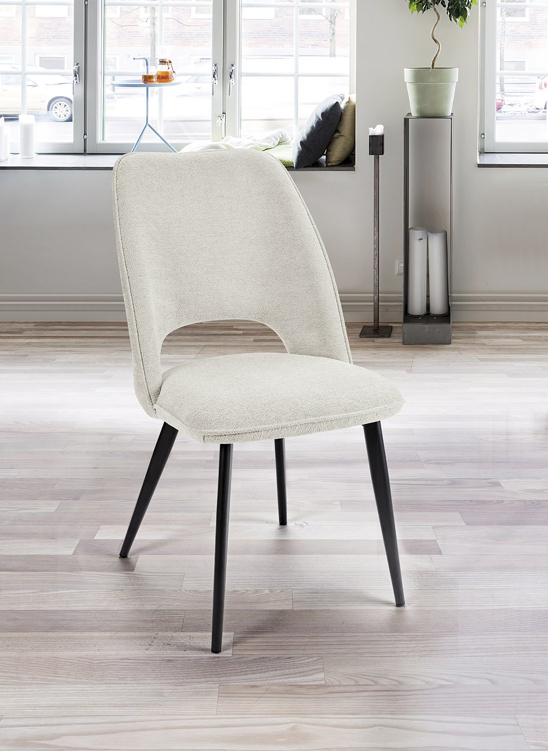Chaise beige tissu moderne ROXANE