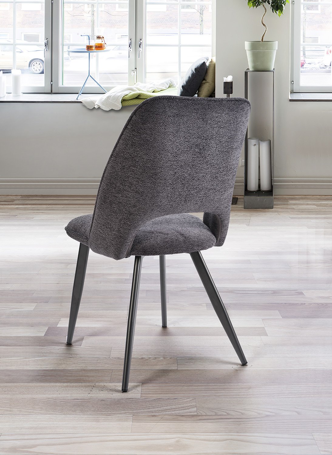 Chaise gris anthracite tissu moderne ROXANE