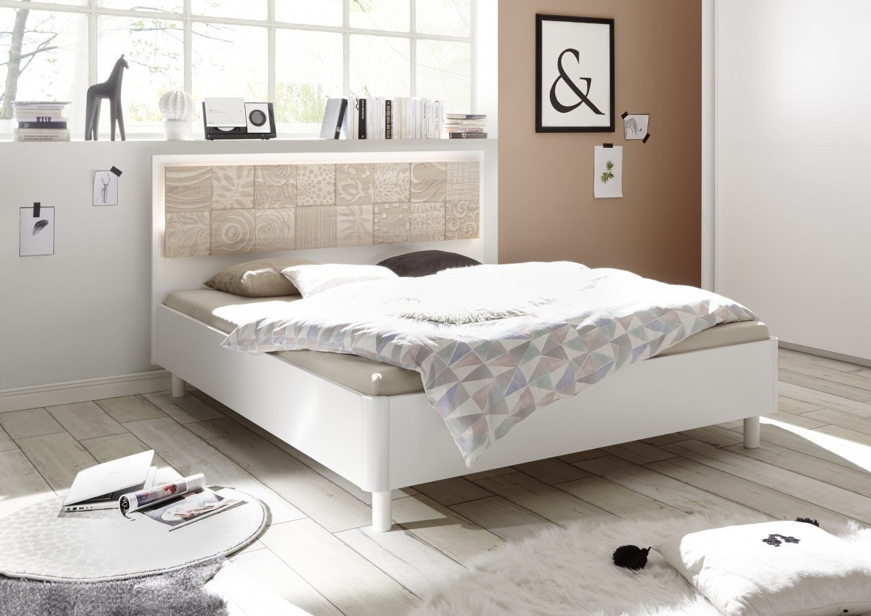 Chambre à coucher complète blanc et beige avec motifs NATURA