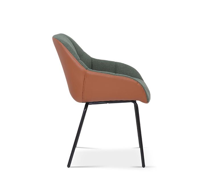 Lot de 2 chaises capitonnées bi-matières vert et camel EMMA