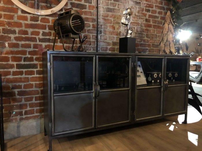 Buffet industriel en métal noir 140cm SLATE
