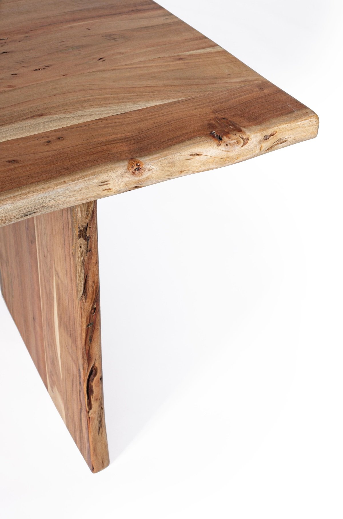 Table à manger bois massif scandinave effet tronc d'arbre TRADBORJ