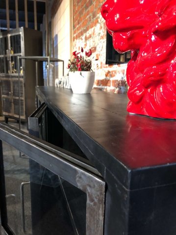 Buffet industriel noir bois massif et métal BLACKPEARL