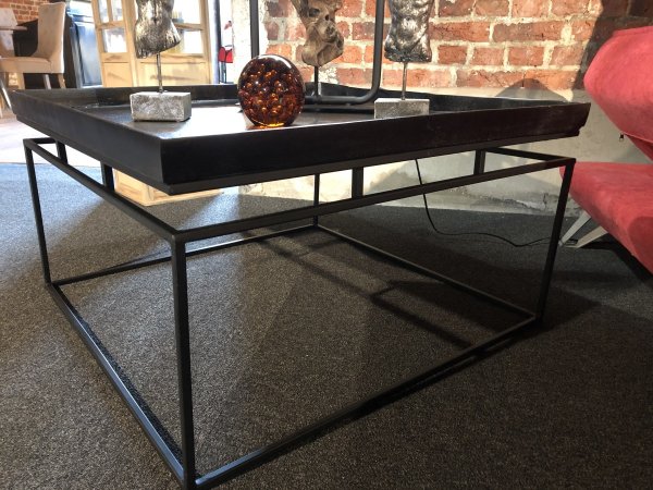 Table basse carrée en métal moderne ALINE